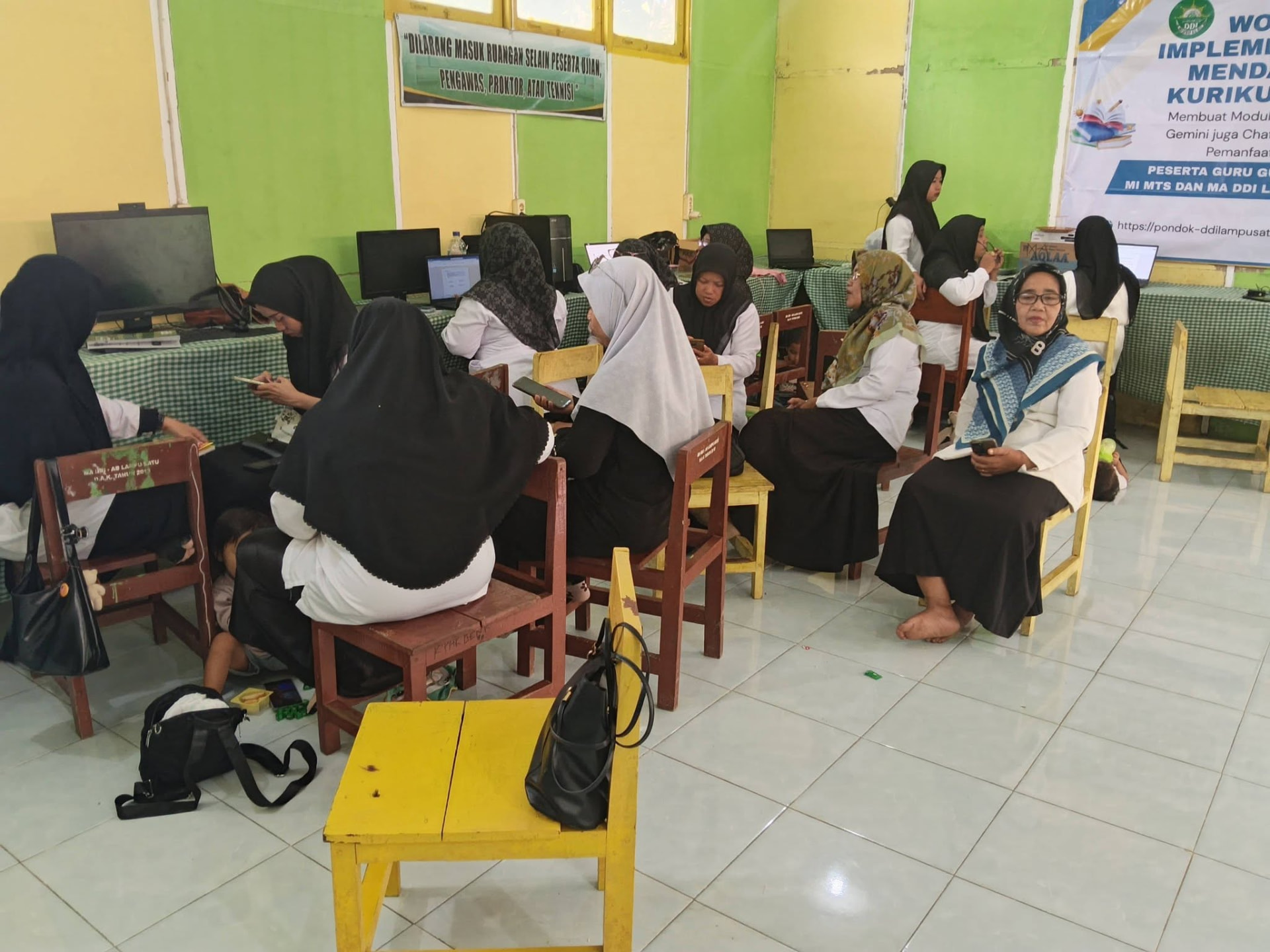 Workshop implementasi pembelajaran berbasis AI