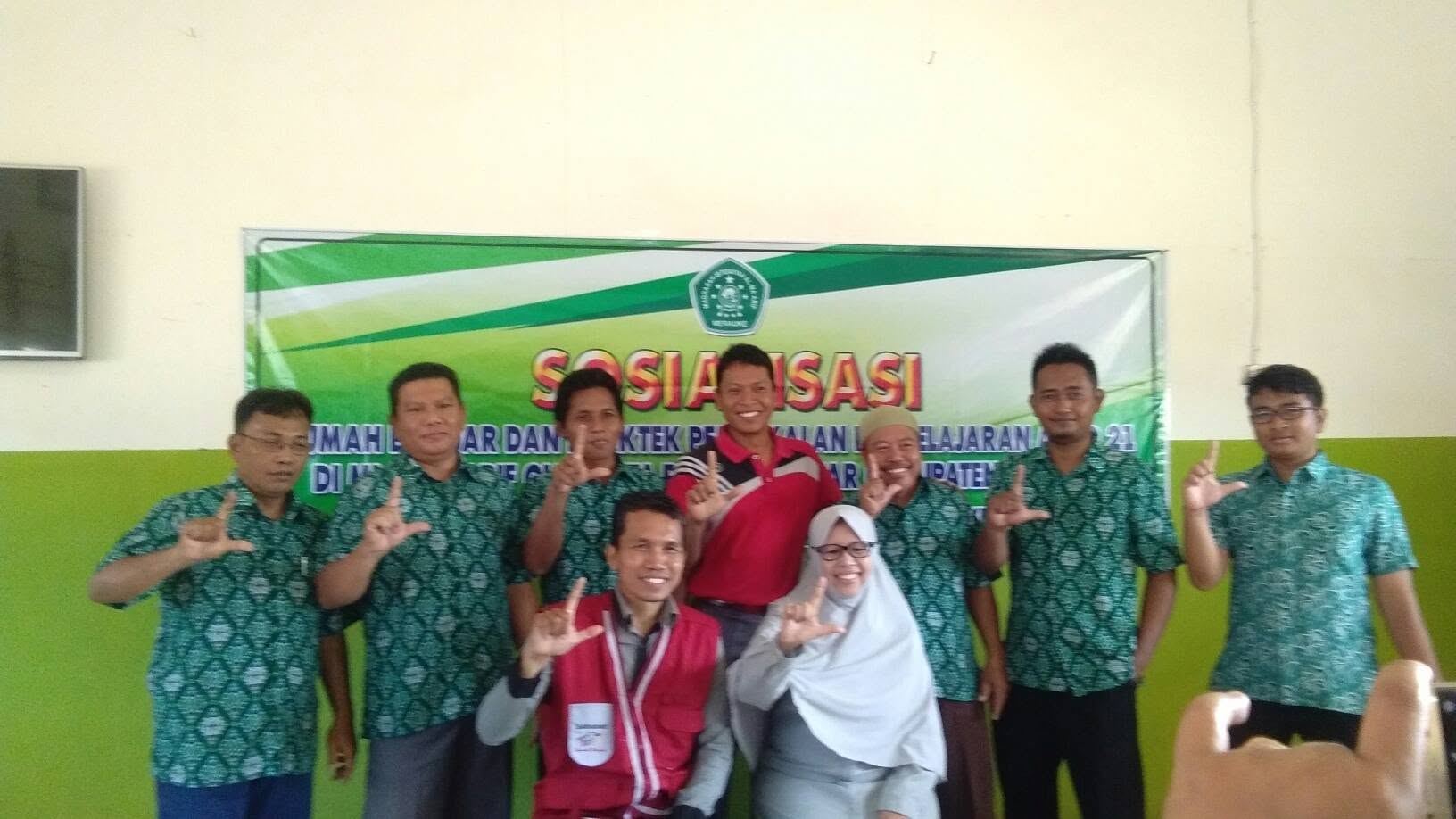 Sosialisasi rumah belajar bersama guru madrasah